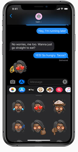 iOS 13 messages with Memoji stickers